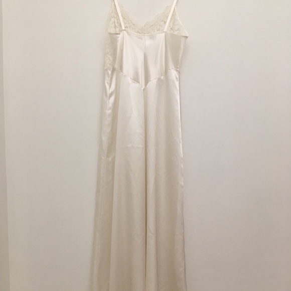 Vintage Slip - Picture 5 of 9